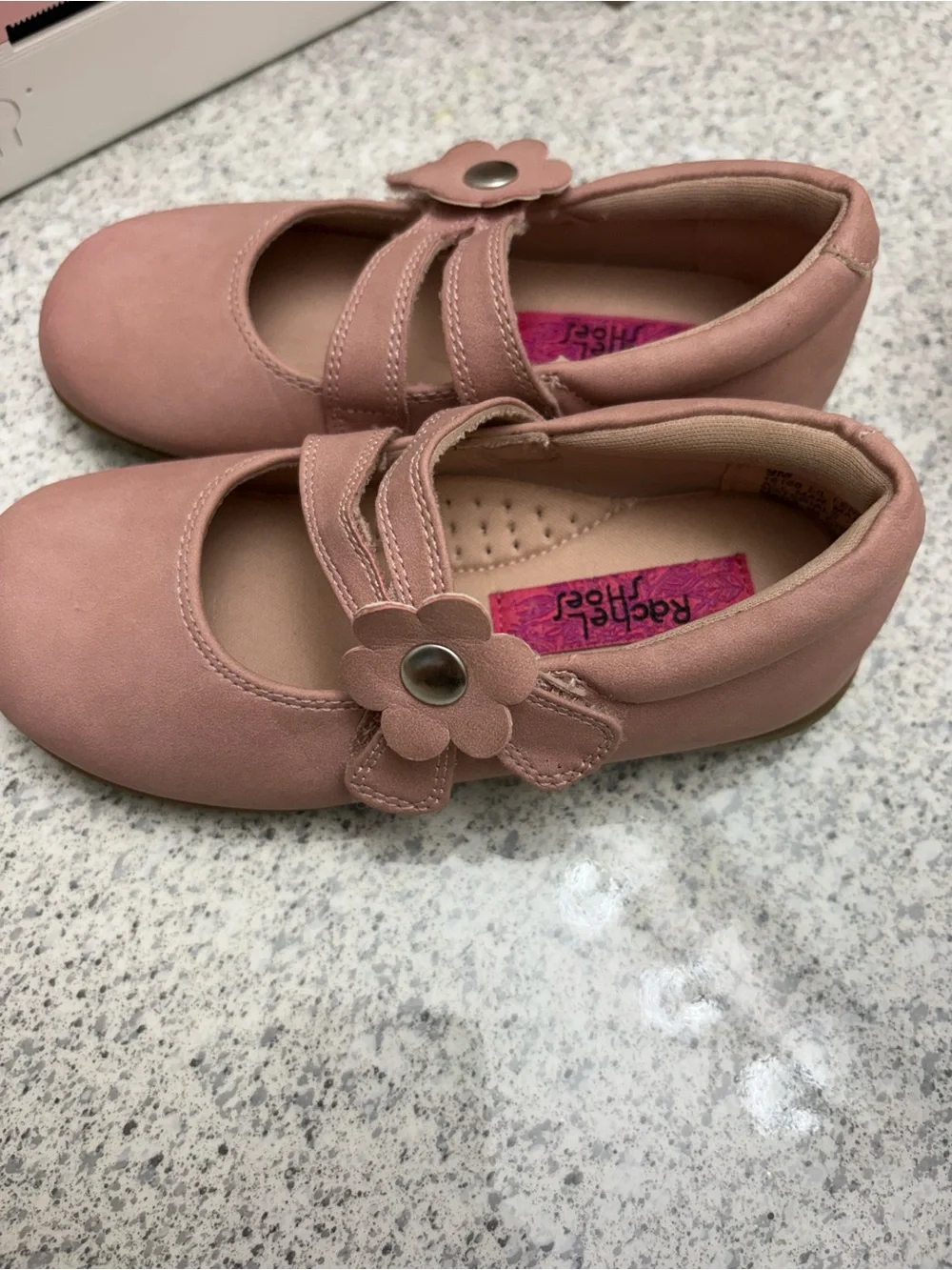 R+Co Girls Flower Strap Mary Jane Shoes in Dusty Rose